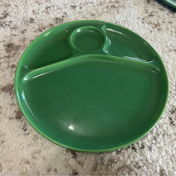 Vintage MCM California Pottery - Set of 3 Green Divided Plates - 10” - Picture 5 of 6